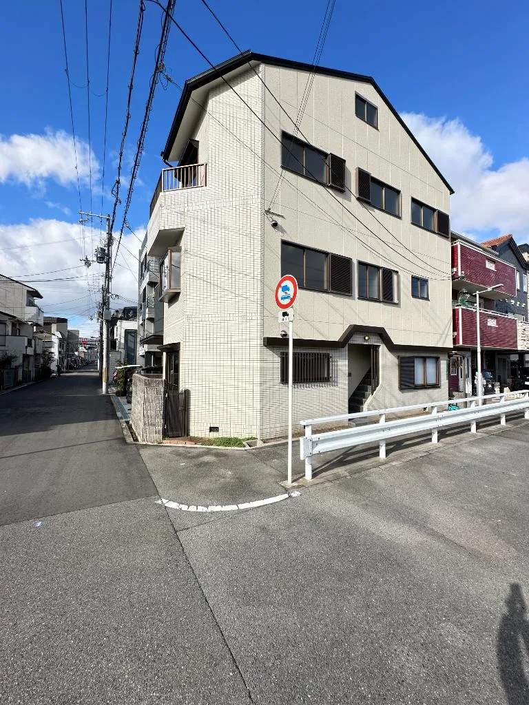 House in Osaka