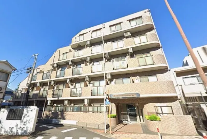 Condo in Meguro