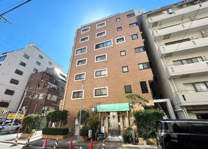 Retail in Taito