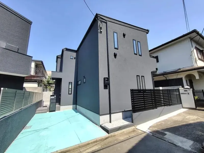 House in Suginami