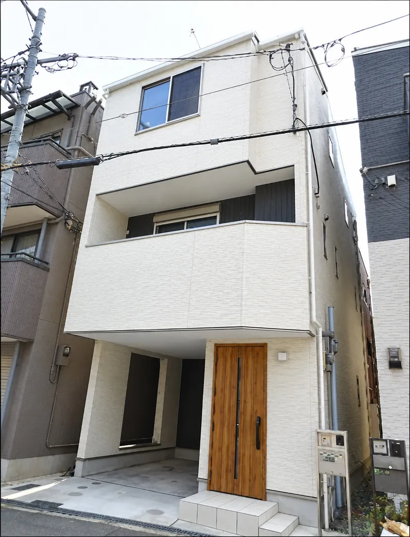 House in Osaka